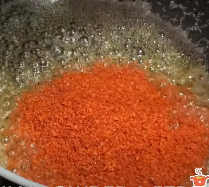 Chili Powder In Hakata Ramen Topping Sauce